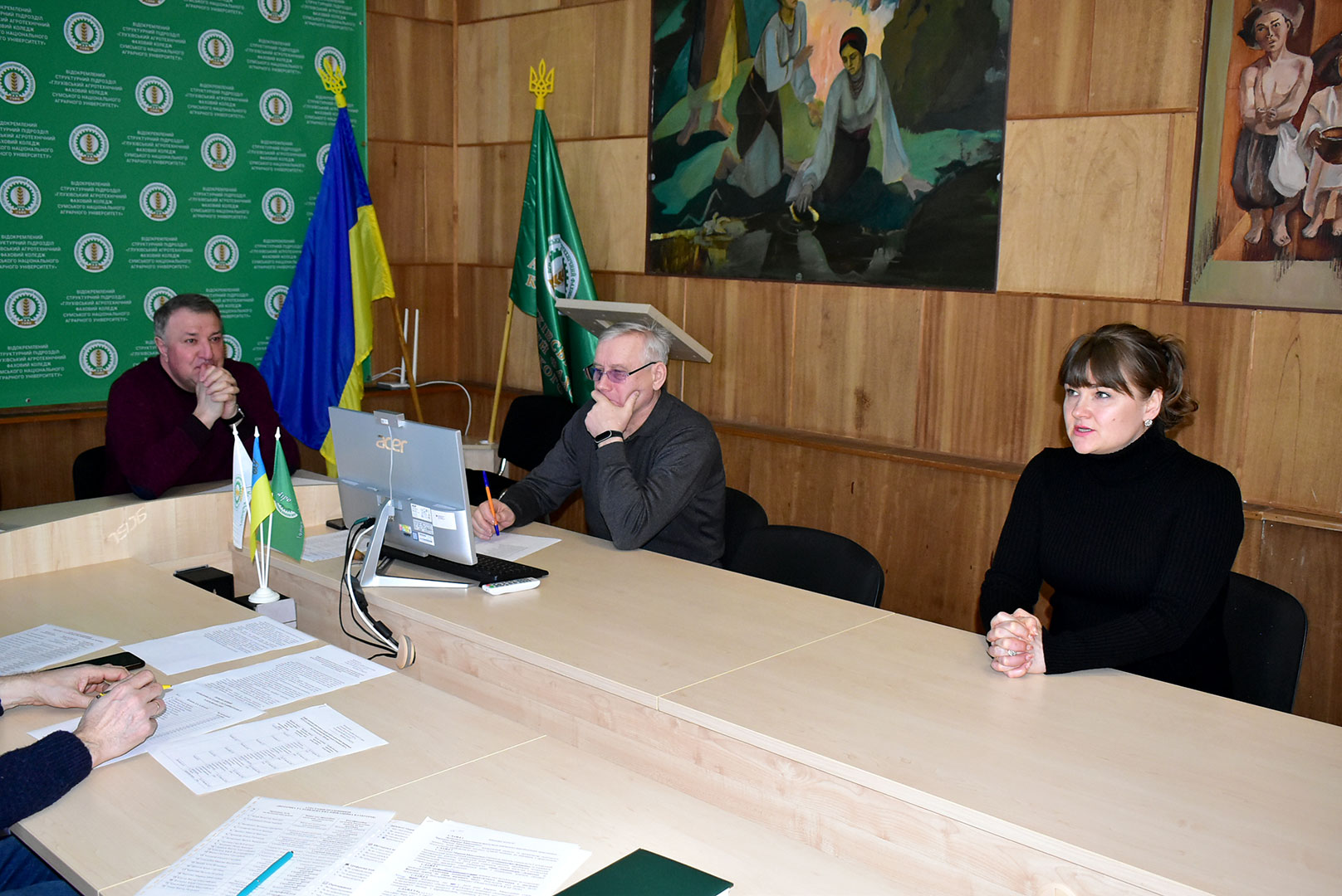 Підтвердили відповідність займаним посадам